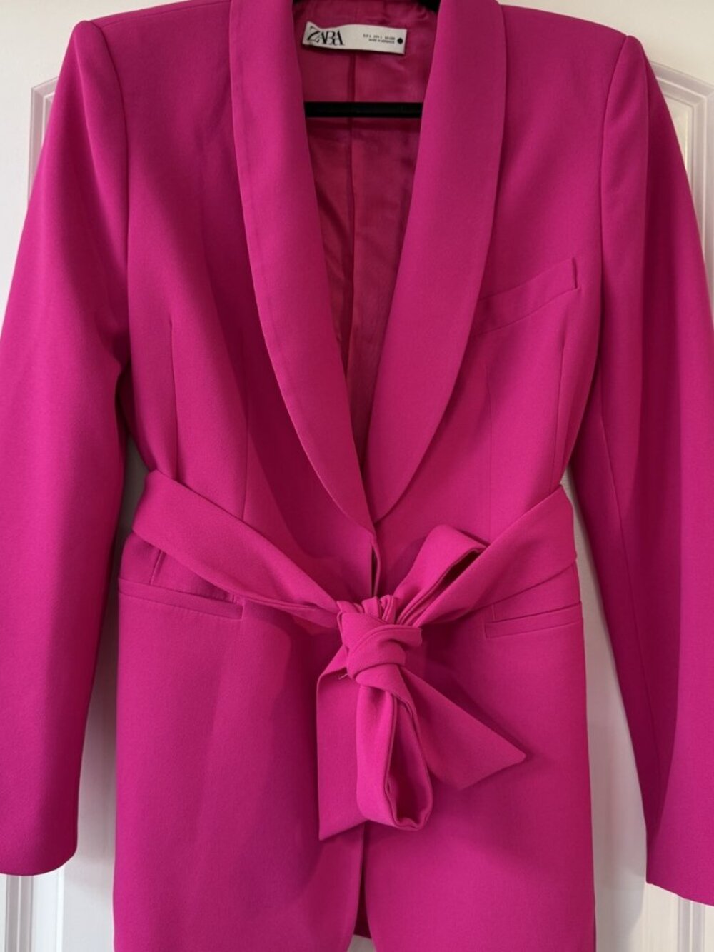 Zara Fuchsia Pink Belted Blazer Size L Shawl Collar Tie Waist Bloggers Favorite